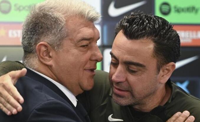 Έξαλλος ο Λαπόρτα, διώχνει τον Τσάβι! thumb
