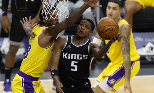 Απουσία Λεμπρόν και δεύτερη ήττα για τους Λέικερς thumb