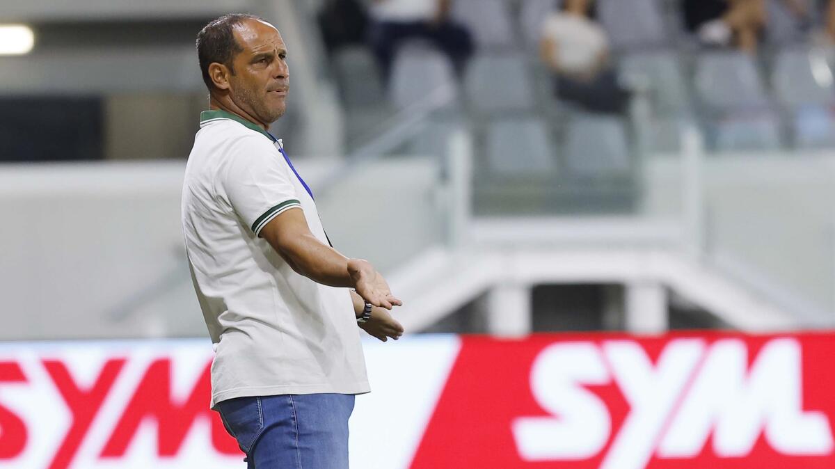 «Αν δεν ερχόταν η κόκκινη, το παιχνίδι θα πήγαινε 5-0 και 6-0 υπέρ μας» thumb