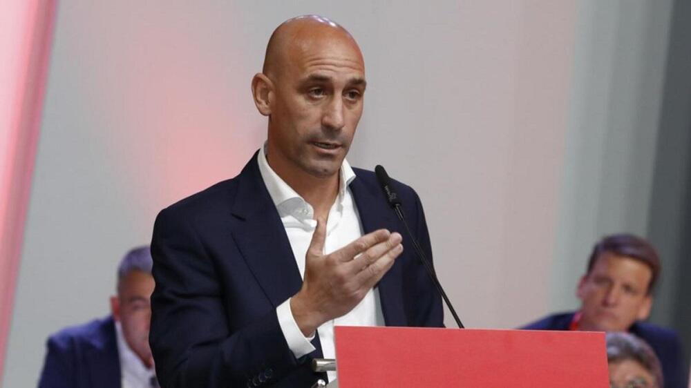  Η ισπανική ομοσπονδία στηρίζει Ρουμπιάλες και ζητά να... αποβληθεί από την Ευρώπη! thumb