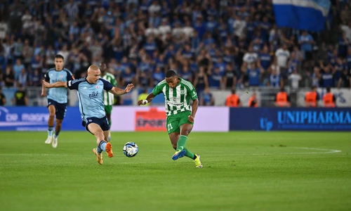 Σλόβαν-Άρης 2-1: Ο Μαγιαμπέλα... τον κράτησε (ξανά) «ζωντανό»!  thumb