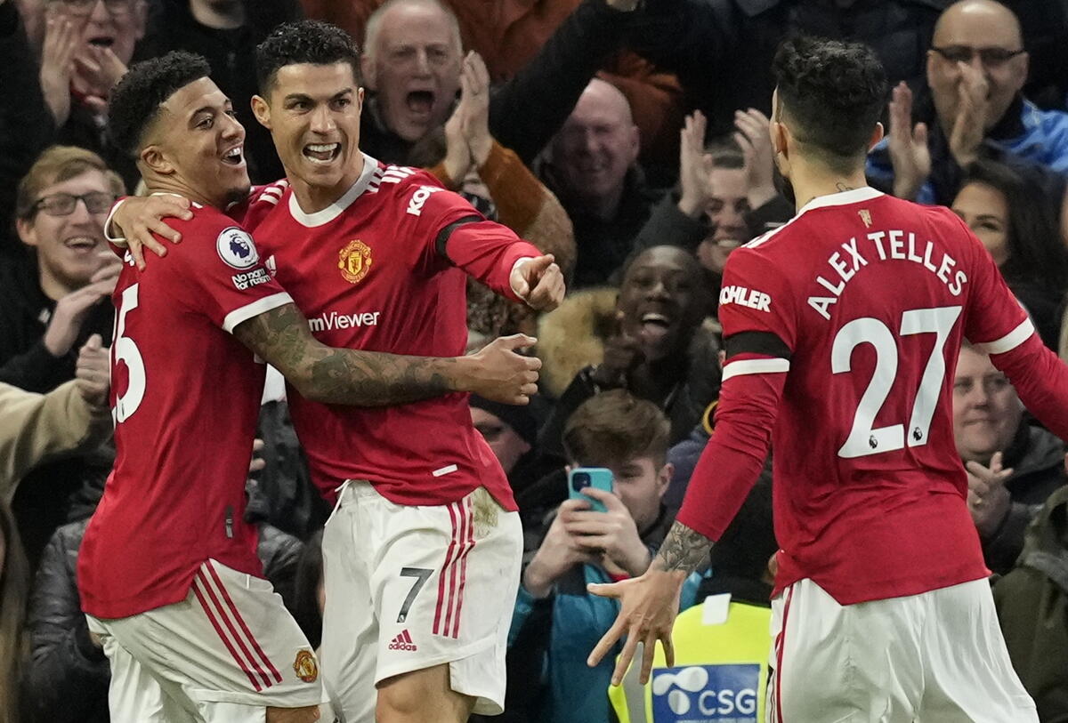 Premier League: Ο Ρονάλντο καθάρισε μόνος του την Τότεναμ!  thumb