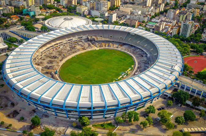 Διαφωνία κόσμου για τη μετονομασία του «Μαρακανά» thumb