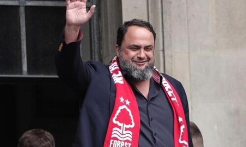 Έξαλλος ο Μαρινάκης: Επιστολή στην ΕΠΟ για τους διαιτητές thumb