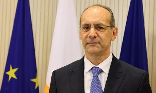 Χαρτσιώτης: «Ένα ενδεχόμενο η απαγόρευση διεξαγωγής αγώνων μέχρι...» thumb