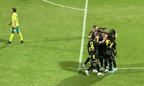 Ο Μαρκίνιος «ζωγράφισε» το 2-0 του ΑΠΟΕΛ! (ΒΙΝΤΕΟ) thumb