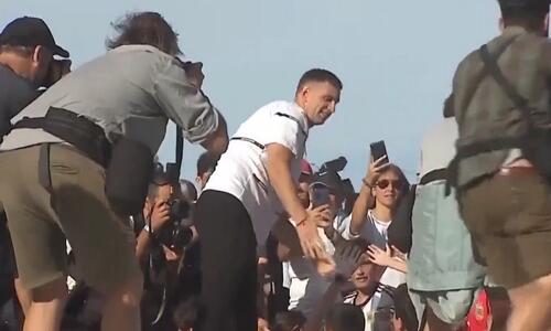 ΧΑΜΟΣ με Εμιλιάνο Μαρτίνες: Πως τον υποδέχθηκαν (βίντεο) thumb