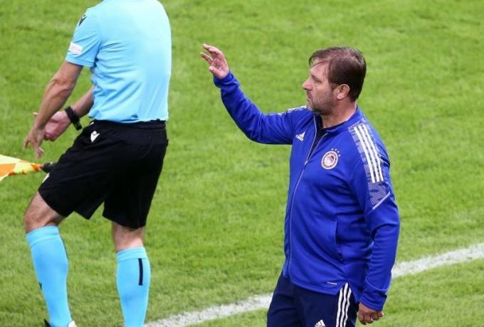 Έφτασε τις 20 νίκες σε ντέρμπι ο Μαρτίνς thumb