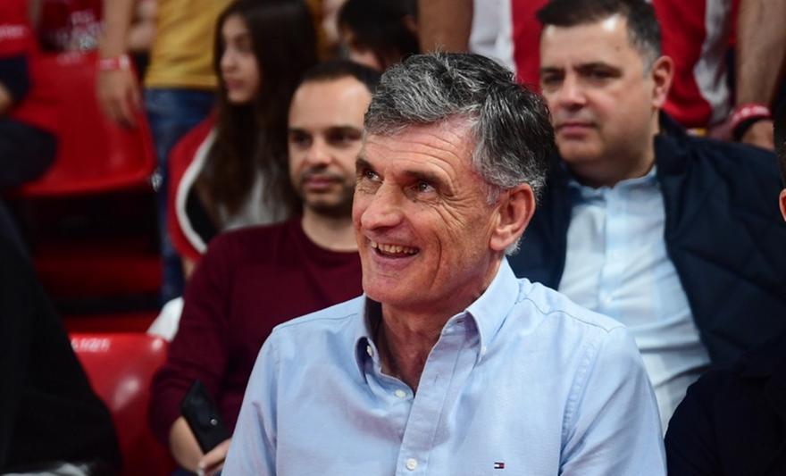 «Περνάω όμορφα στο ΣΕΦ, όταν με αποθεώνουν αισθάνομαι άβολα» thumb