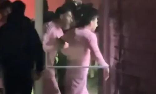 Ο Μέσι προσπάθησε να μπουκάρει στα αποδυτήρια των διαιτητών thumb