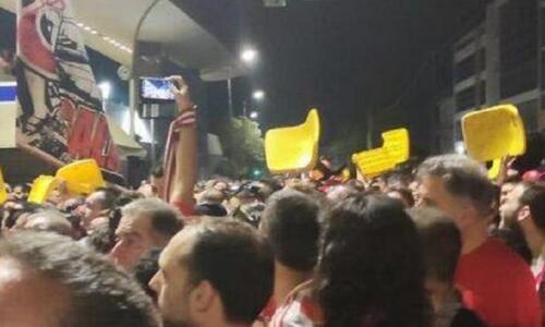 Η ΑΕΚ κινείται νομικά κατά των οπαδών του Ολυμπιακού μετά τους βανδαλισμούς thumb