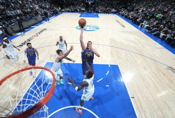 NBA: Οι Νάγκετς πήραν το ντέρμπι της Δύσης thumb