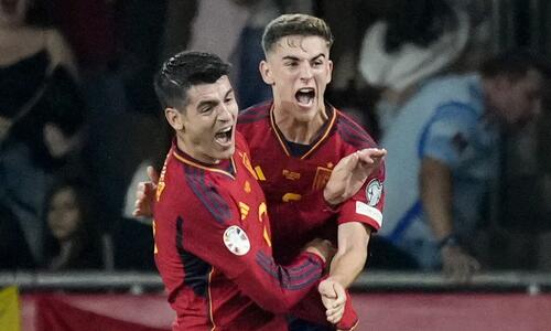 Σφράγισαν το εισιτήριο για την τελική φάση Ισπανία, Σκωτία και Τουρκία thumb