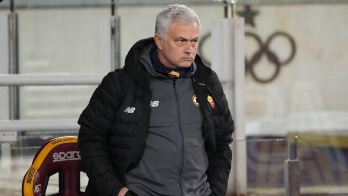 «Έχω 25 τίτλους, τι να απαντήσω σε κάποιον που έχει πάρει δύο φορές τη Serie B;» thumb