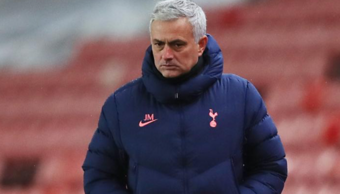 Ειρωνεία Μουρίνιο για την Premier League: «Το καλύτερο πρωτάθλημα στον κόσμο» (vid) thumb