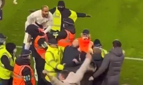 Πήδηξε τρελαμένος στην πλάτη ενός steward ο Λούκας και πανηγύριζε! (vids) thumb