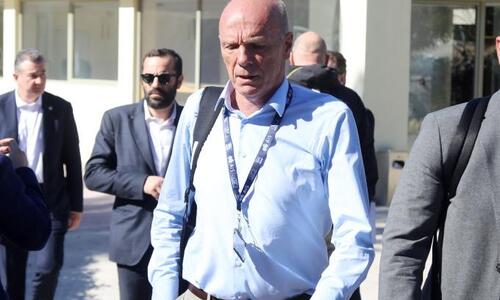 Παραιτήθηκε ο πρόεδρος επιτροπής διαιτησίας! thumb
