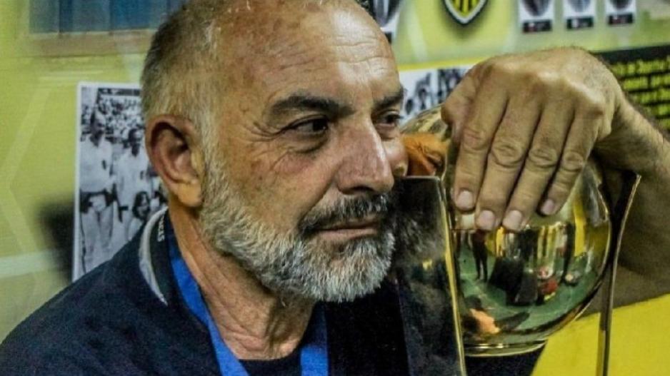 Κορονοϊός: Νίκησε τον πιο πιστό άνθρωπο του ποδοσφαίρου! thumb