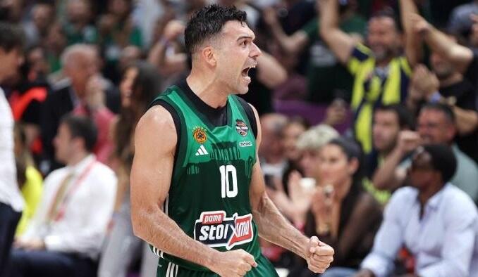 Γι’ αυτό είναι ηγέτης: MVP του Final 4 ο τεράστιος Σλούκας! thumb