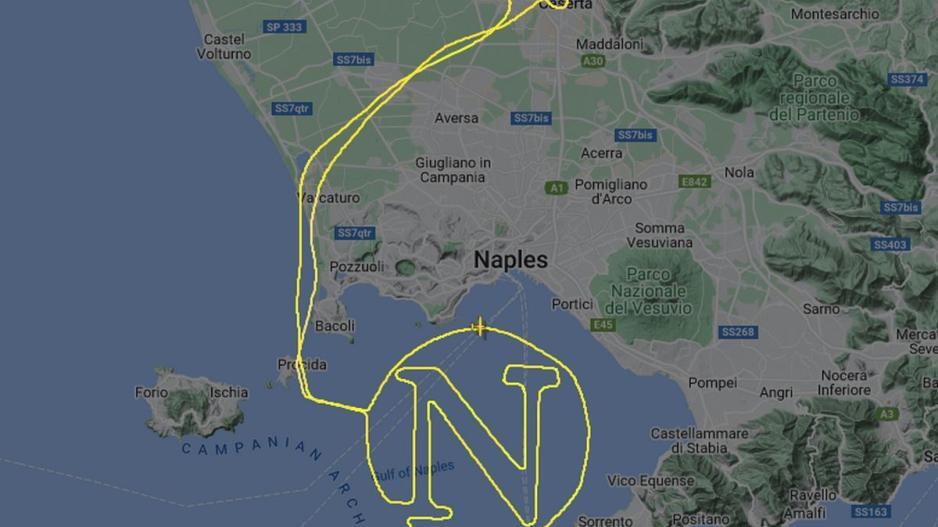 Πανηγύρισε το πρωτάθλημα σχεδιάζοντας με την πτήση του το 