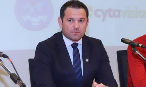 Αυτό εισηγείται ο Νεοφυτίδης για πάταξη της βίας στα γήπεδα thumb