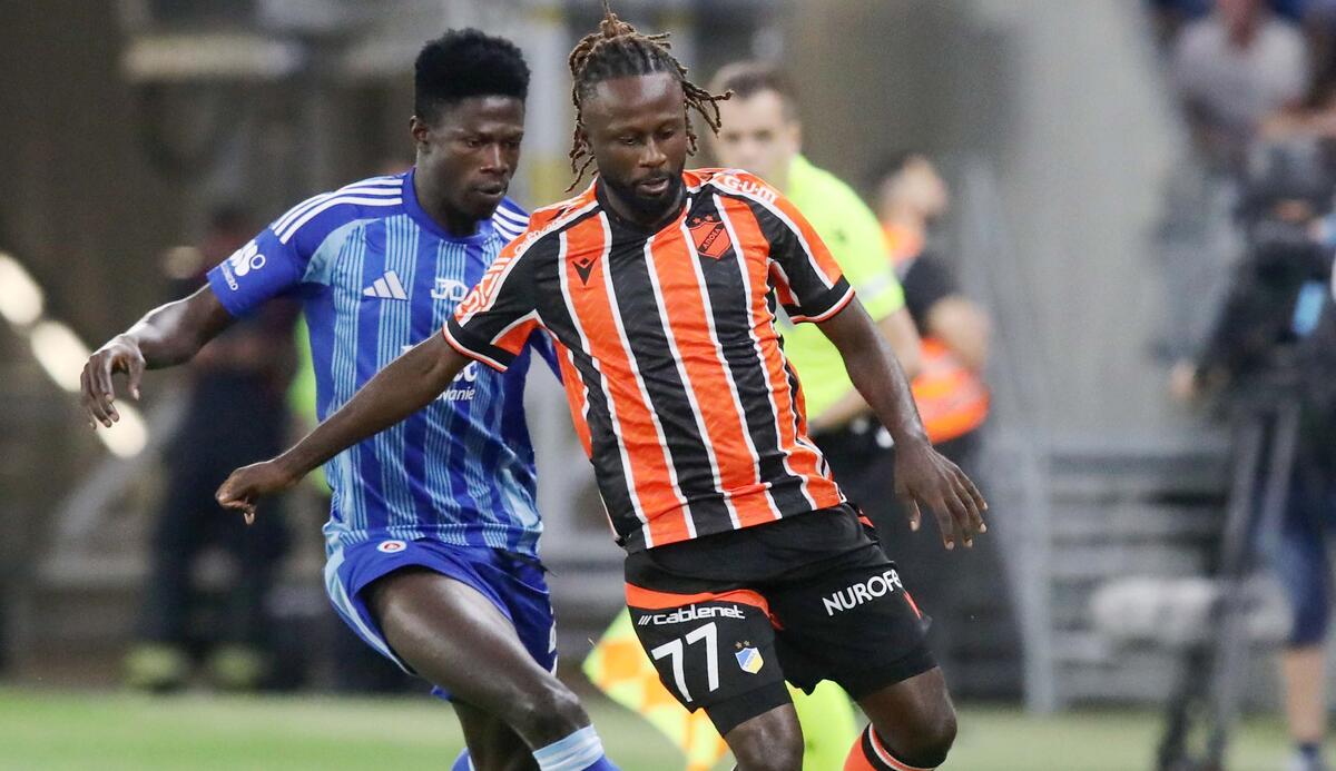 ΤΕΛΙΚΟ: Σλόβαν - ΑΠΟΕΛ 2-0 thumb