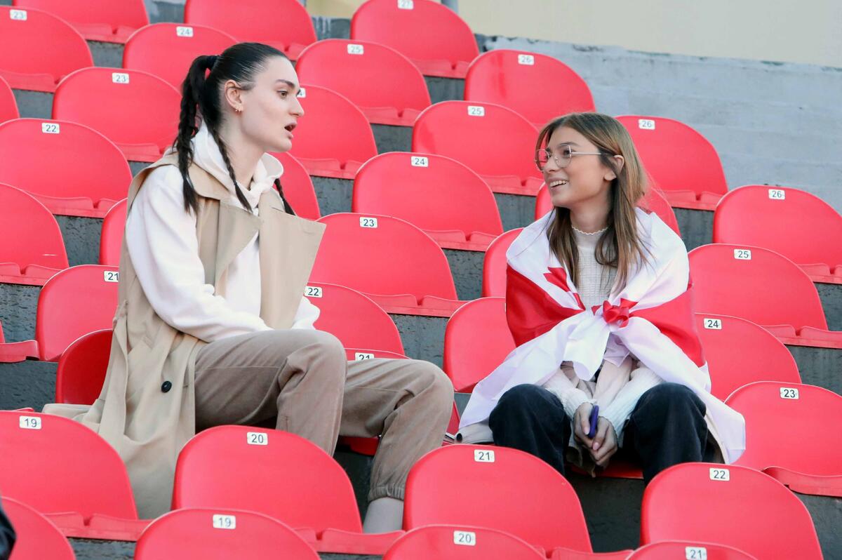 Πλούσιο φωτορεπορτάζ από το «Mikheil Meskhi Stadium» (ΦΩΤΟΣ) thumb