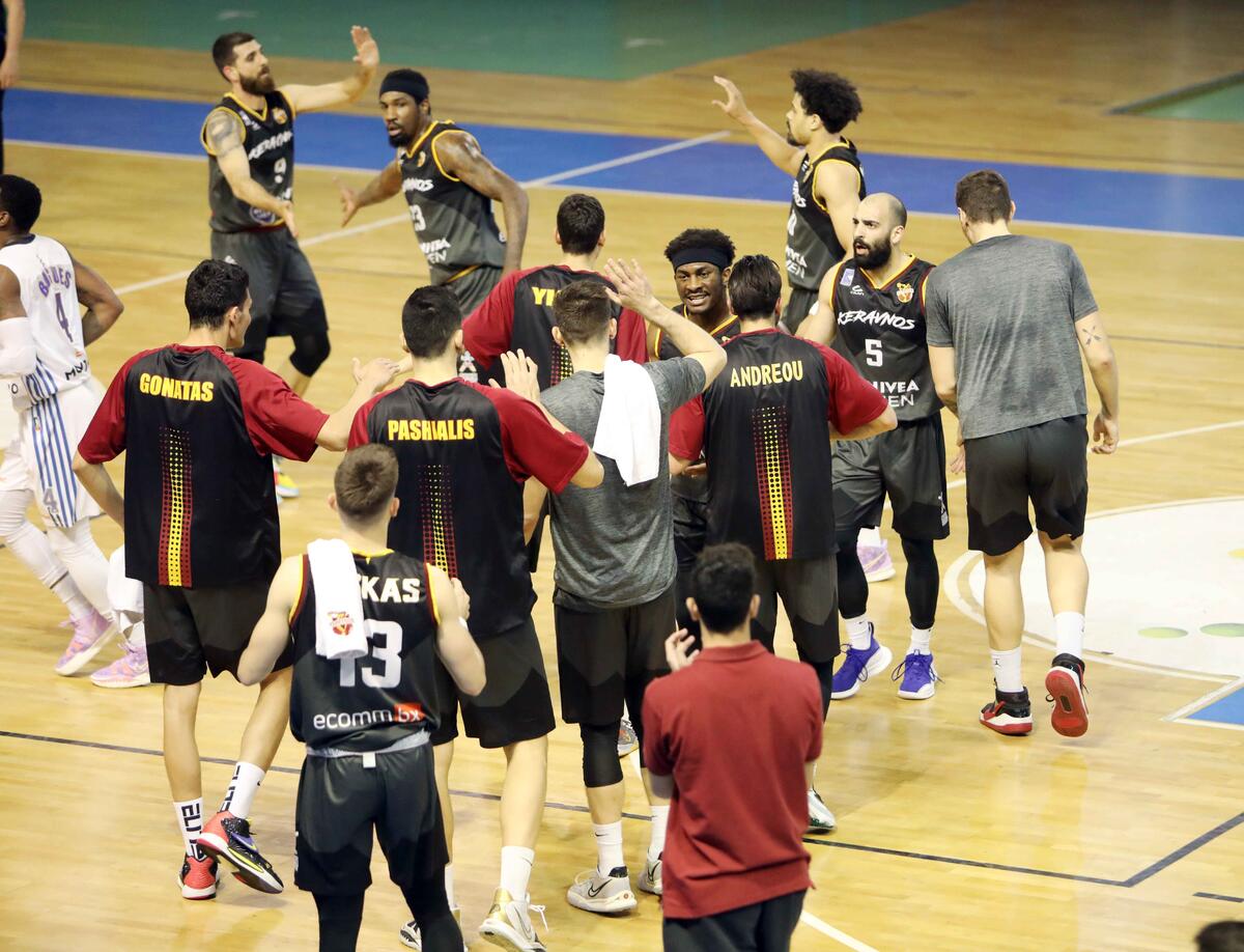 Κεραυνός μετά την πρόκριση (video) thumb