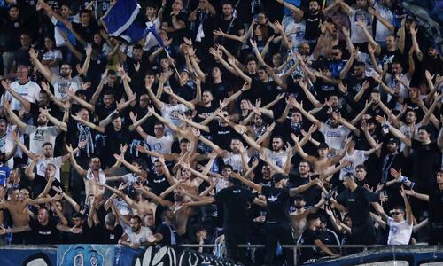 Μήνυμα Απόλλωνα προς τον κόσμο του: «Για το άσπρο και το μπλε» thumb