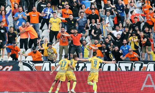 Με buzzer-beater του Σαμπάλα, στο -4 από την κορυφή το ΑΠΟΕΛ! thumb