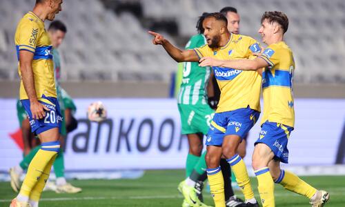 ΑΠΟΕΛ - Άρης 2-1: Έφερε τα πάνω-κάτω και του έκοψε τη φόρα! thumb
