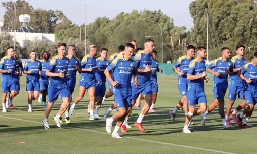 ΦΩΤΟΣ: Ολοκληρώθηκε η τελευταία προπόνηση του ΑΠΟΕΛ! thumb