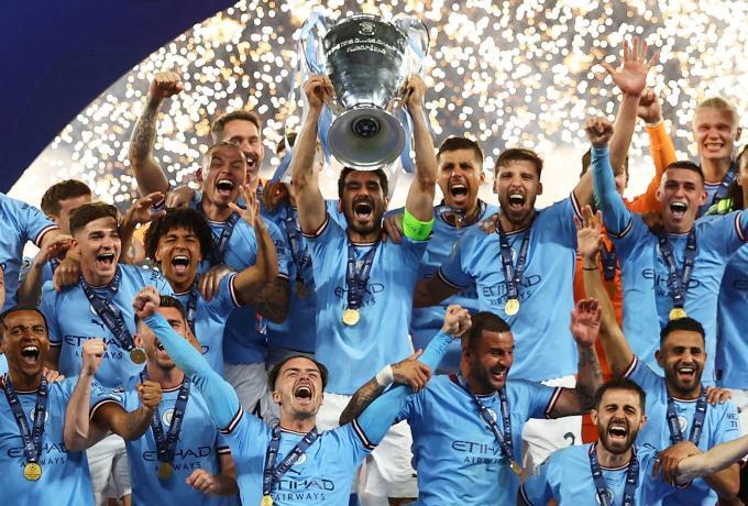 UEFA: Ενημέρωσε Μάντσεστερ Σίτι και Τζιρόνα ότι μόνο μία μπορεί να παίξει στο Τσάμπιονς Λιγκ thumb