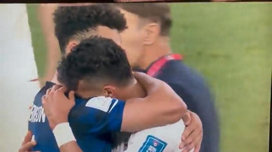 Tρομερή σκηνή στο Μουντιάλ (βίντεο) thumb