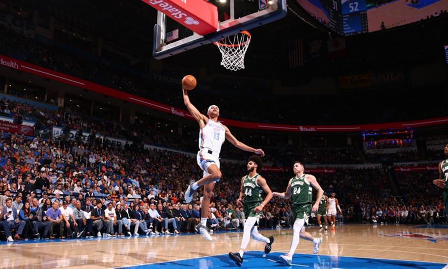 NBA: Βαριά ήττα για Μπακς στην Οκλαχόμα thumb