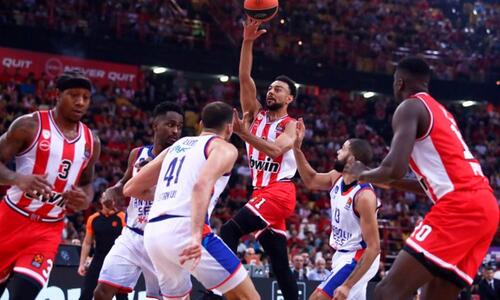 Euroleague: «Πάτησε» την Εφές ο Ολυμπιακός thumb