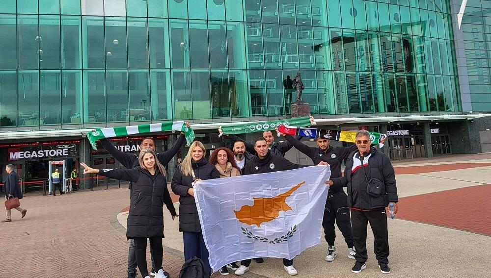 Πλάνα ST μέσα από το Old Trafford: Τα αποδυτήρια και οι ετοιμασίες! (φωτ) thumb