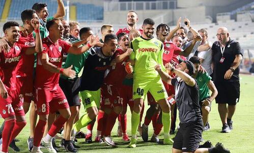 «Η Ομόνοια δεν πανικοβάλλεται κι αφού περάσουν οι αστραπές και οι βροντές κάνει...» thumb