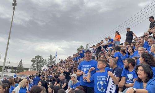 ΒΙΝΤΕΟ ST: Τελευταίο σφύριγμα και... χαμός από τους Αραδιππιώτες! thumb