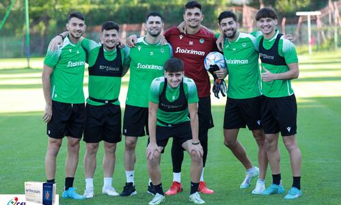Προπόνηση με μπάλα (pics) thumb