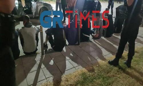 Νέο οπαδικό επεισόδιο: Οπλισμένοι με ρόπαλα ρωτούσαν κόσμο τι ομάδα είναι thumb