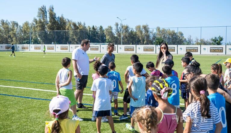 Πάφος FC: «Πλημμύρισε» από παιδιά! (pics) thumb