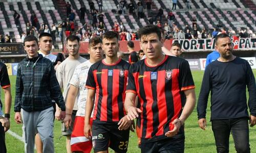 Τα βρήκε με τους έξι παίκτες και αποφεύγει το -18 thumb