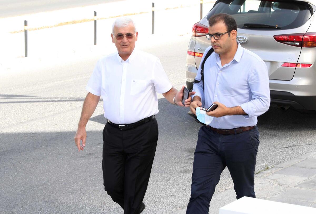 Ποιοι κ. Παπαχαράλαμπους είναι στο payroll ομάδων; thumb
