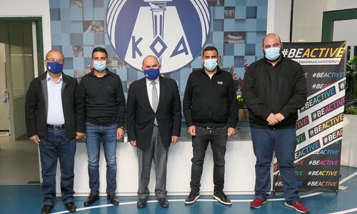 Ο πρόεδρος του ΚΟΑ συναντήθηκε με το σωματείο ΕΝΠ thumb