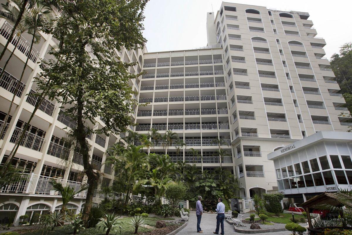 Η τελευταία κατοικία του Πελέ: Νεκροταφείο 14 ορόφων με φόντο το γήπεδο της Σάντος! thumb