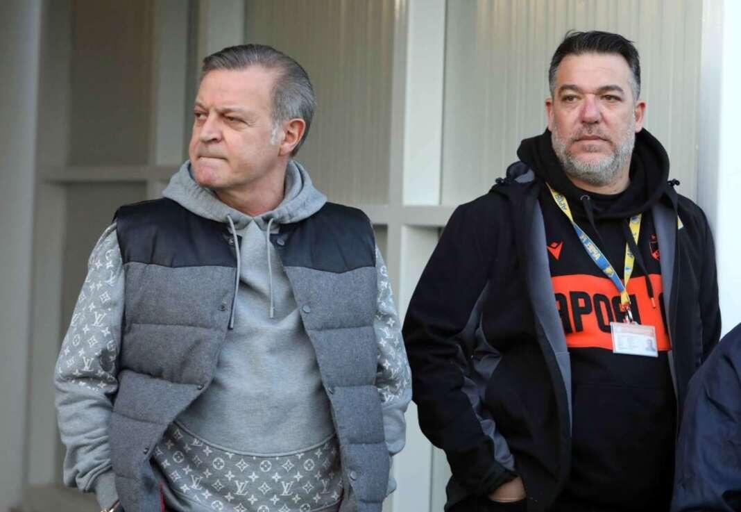 Πετεβίνος: «Θα πάμε στο μεγάλο τρόπαιο, αυτό που αξίζει...» thumb