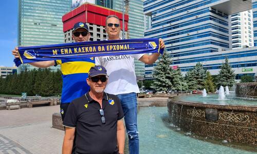 Με τα κασκόλ στην Αστάνα (pics) thumb