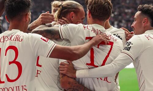 Bundesliga: Νίκη με δέκα παίκτες για τη Βέρντερ! thumb