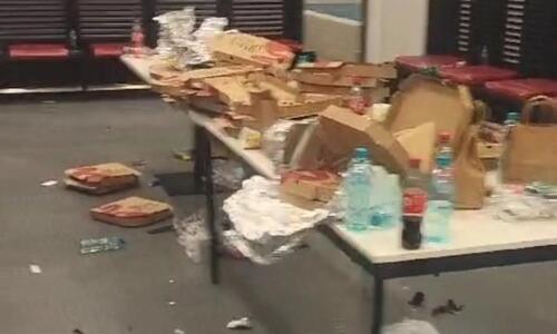 «Οι Κοσοβάροι έτρωγαν πίτσες πριν ανακοινωθεί η διακοπή του αγώνα»! thumb